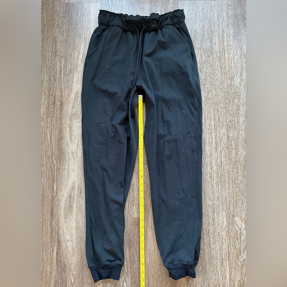Lululemon Stretch High-Rise Jogger - Black, Size 6 - Picture 8 of 9